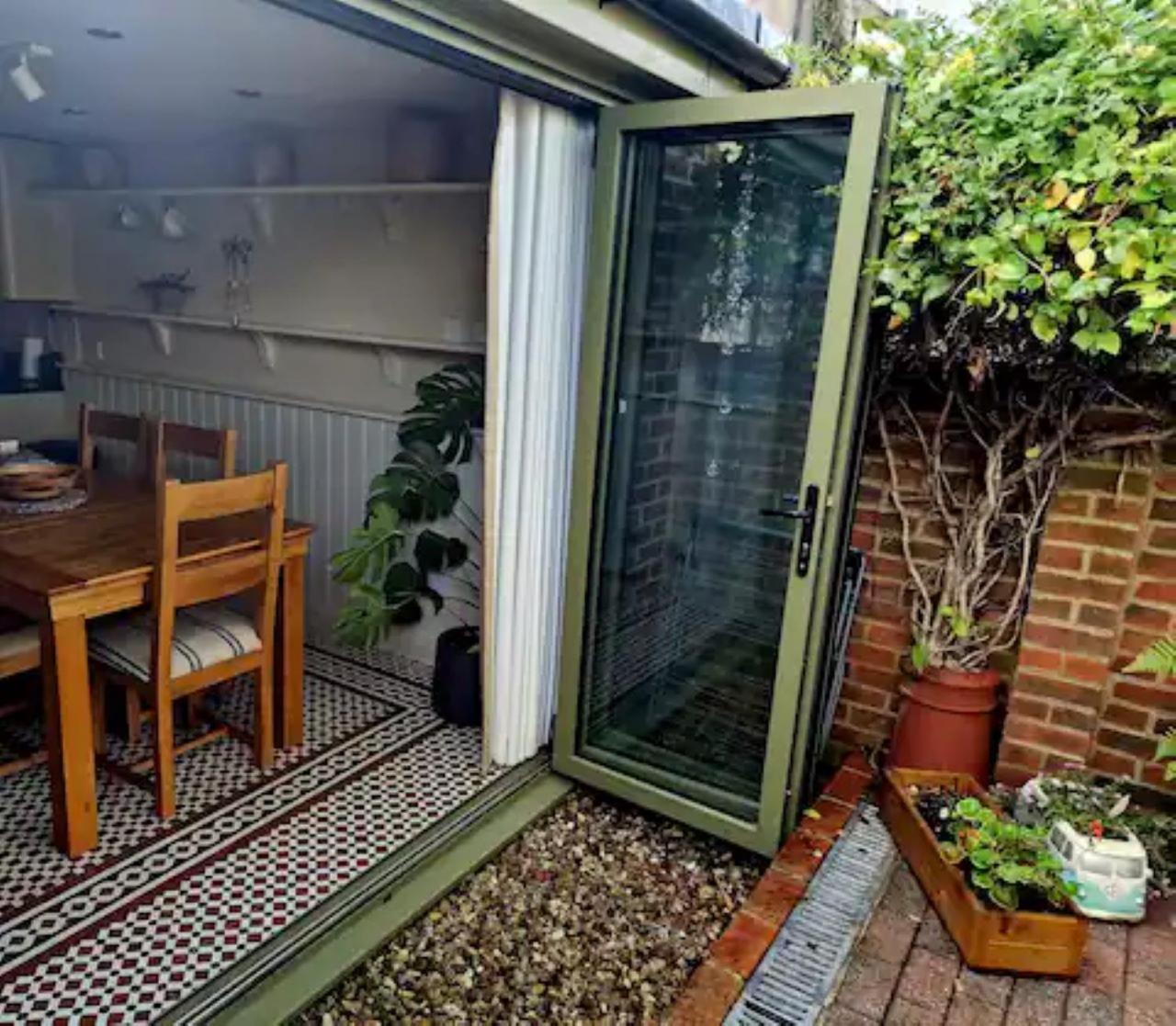 Jackdaw Cottage-Beautiful Cottage, Town Centre Wimborne Minster Εξωτερικό φωτογραφία