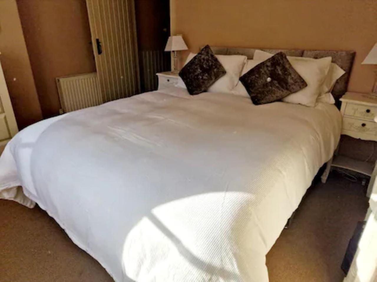 Jackdaw Cottage-Beautiful Cottage, Town Centre Wimborne Minster Εξωτερικό φωτογραφία