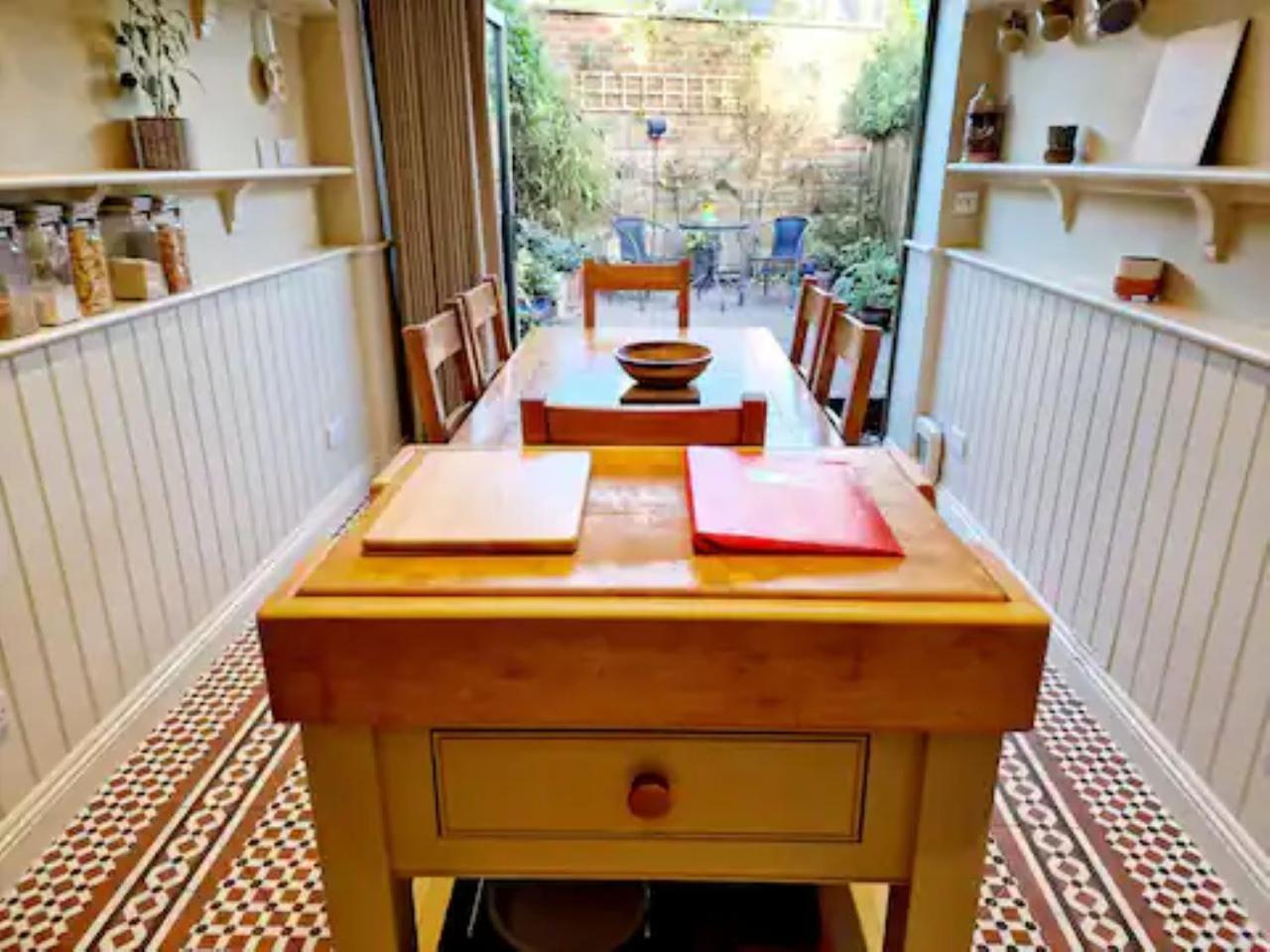 Jackdaw Cottage-Beautiful Cottage, Town Centre Wimborne Minster Εξωτερικό φωτογραφία